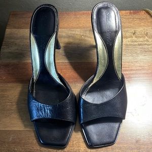 Charles David Slip on heel